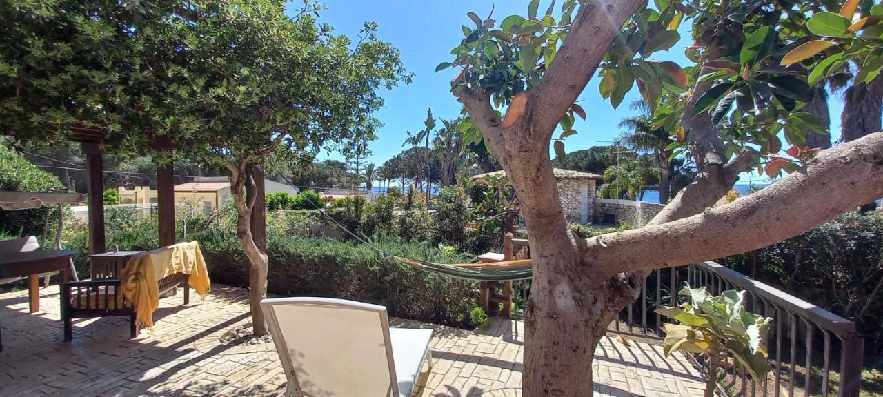 A Due Passi Dal Mare Con Piscina Fontane Bianche Exterior foto