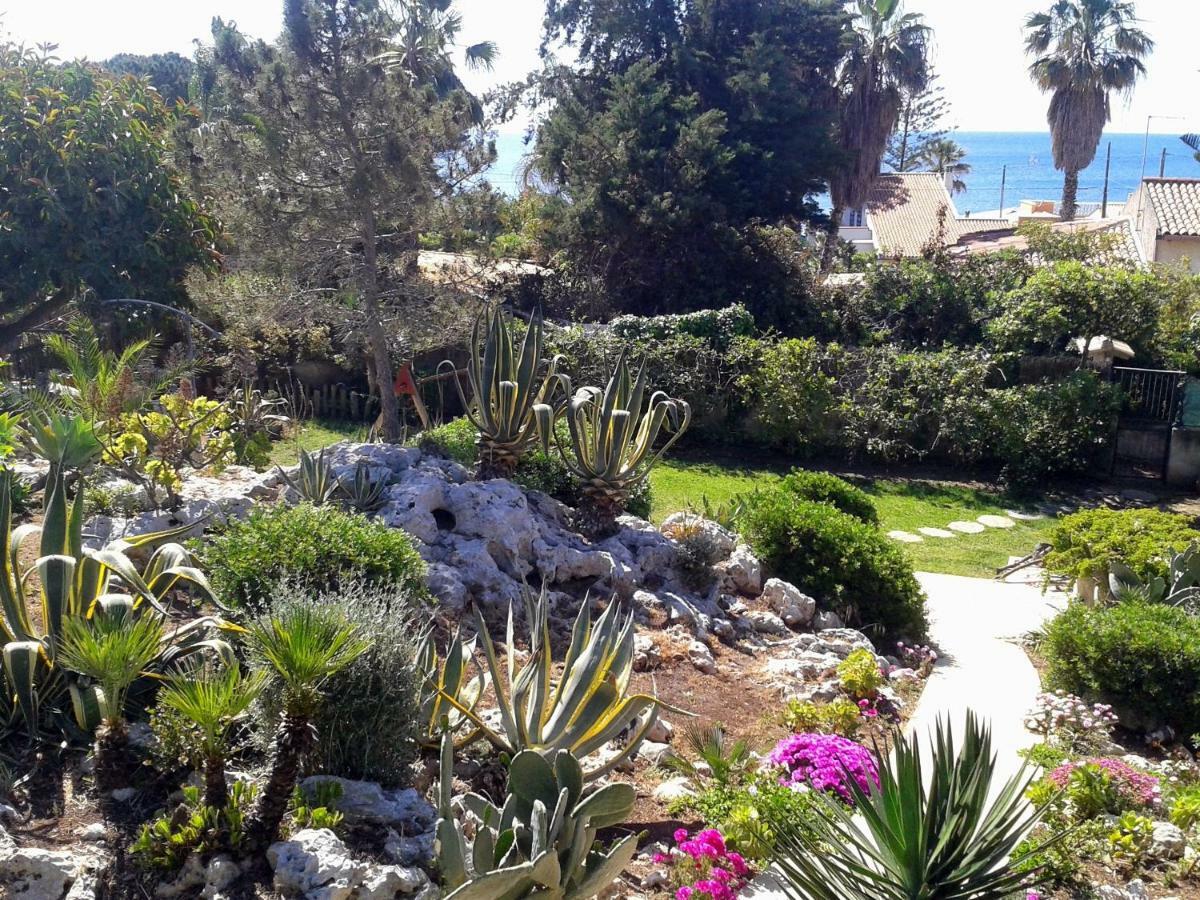 A Due Passi Dal Mare Con Piscina Fontane Bianche Exterior foto